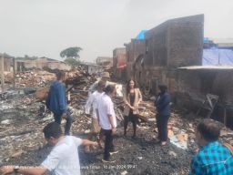 Buleks "Korban Kebakaran Jepara Di Harapkan Dapat Perhatian Dari Pemkot Surabaya"