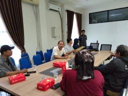 LPAS Datangi Disnaker, Pertanyakan Adanya Perbudakan Modern Oleh RTC Di Sidoarjo.